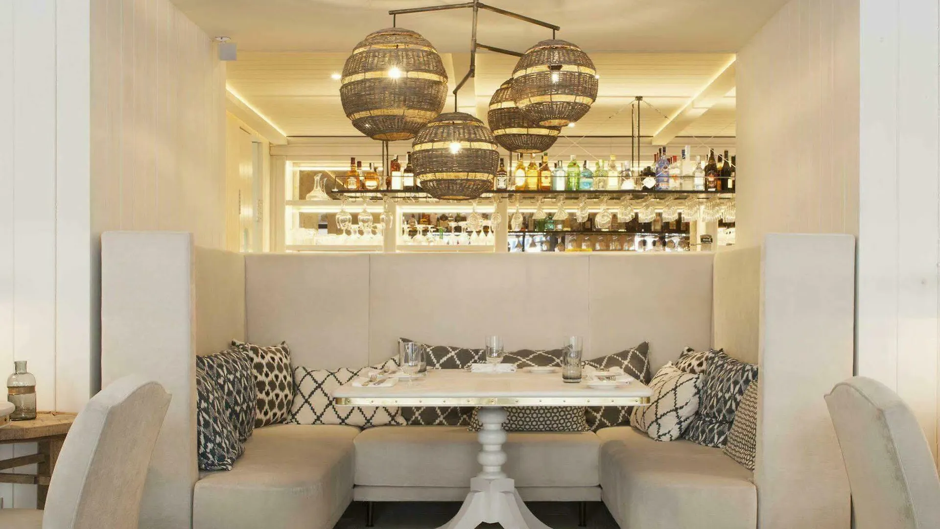 Ac Hotel Victoria Suites By Marriott  Barcelona