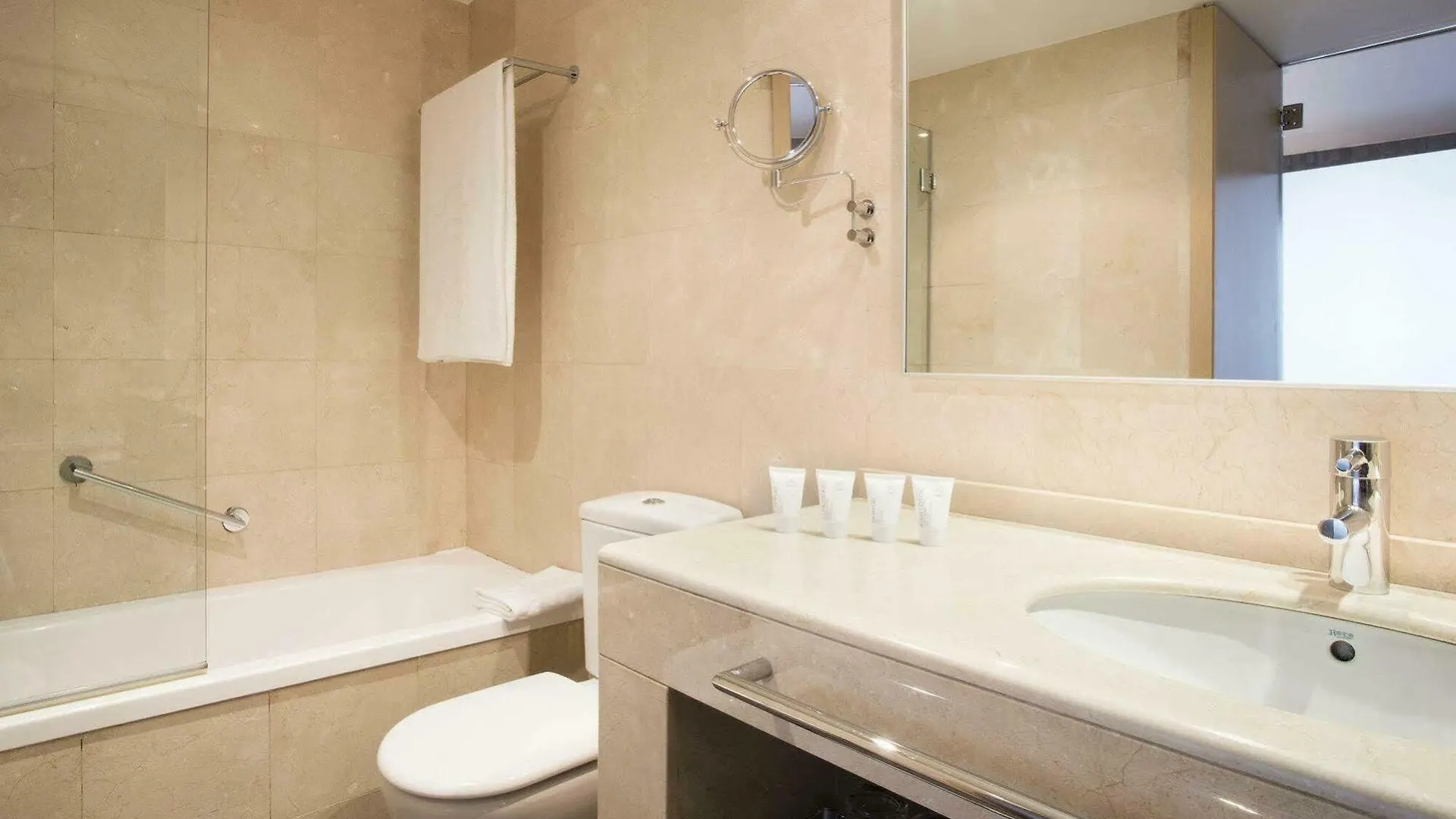 Ac Hotel Victoria Suites By Marriott 4*, Barcelona