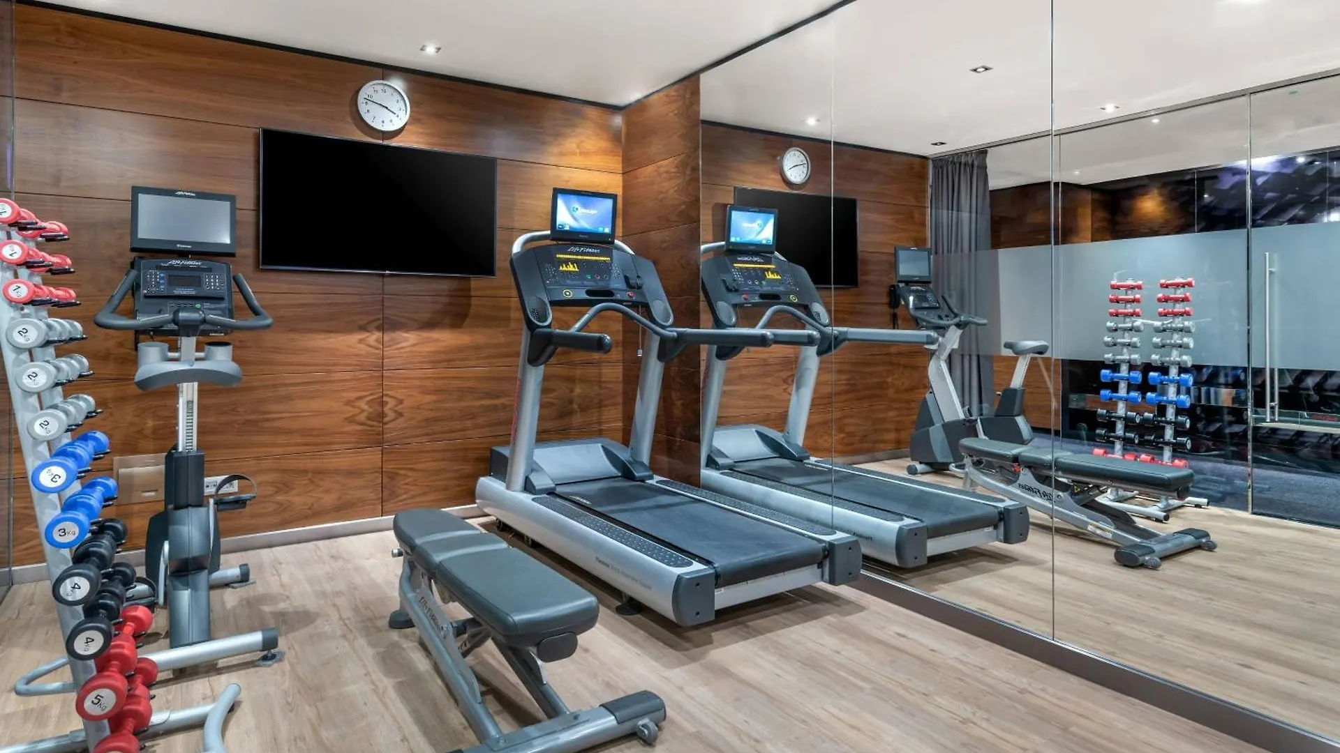 Ac Hotel Victoria Suites By Marriott Барселона