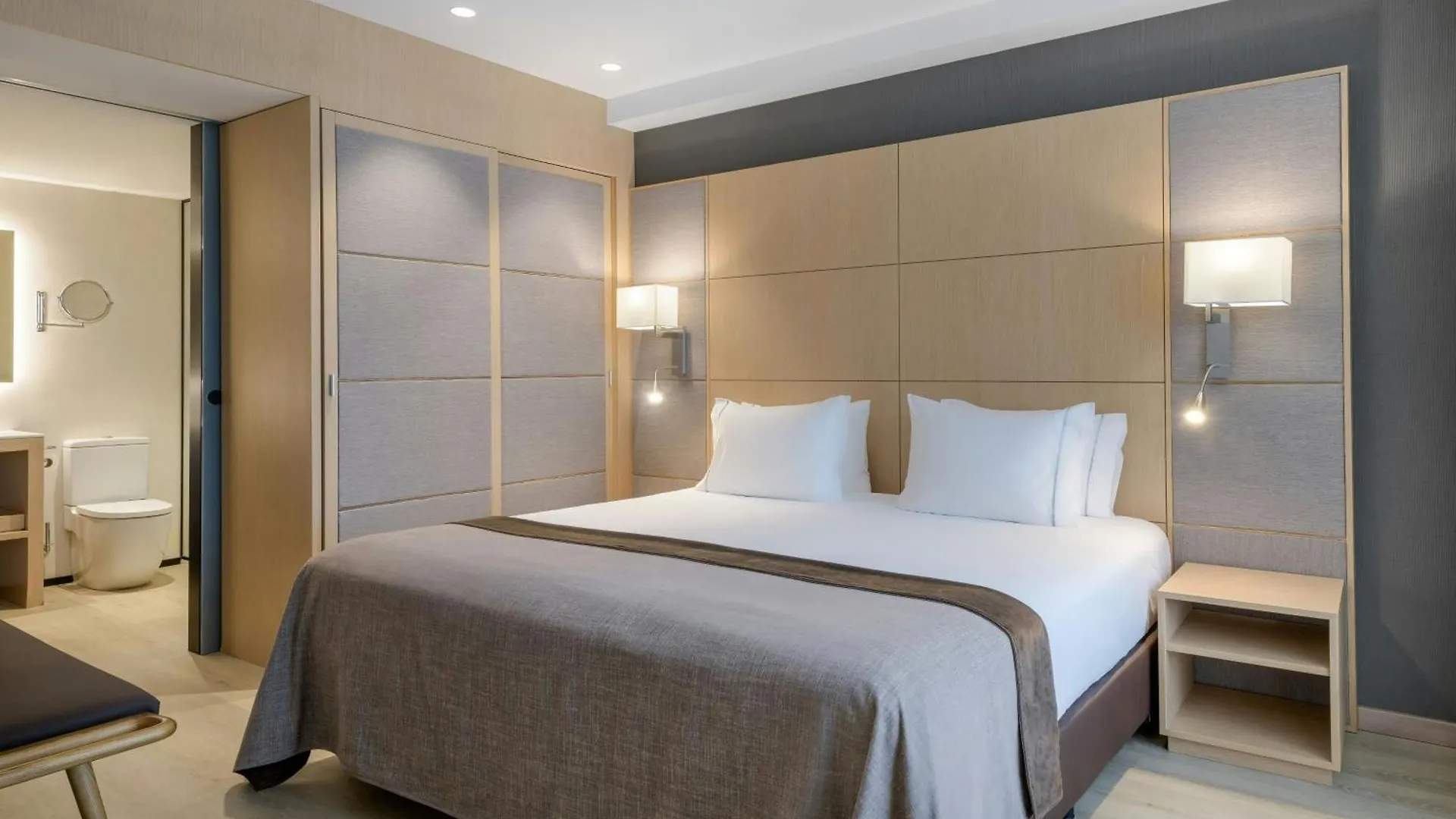 Ac Hotel Victoria Suites By Marriott Барселона